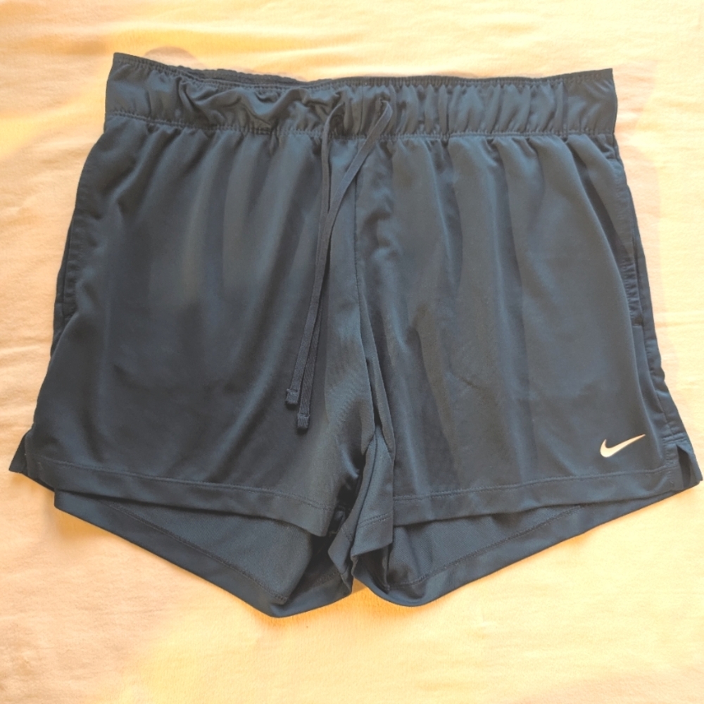 Nike Women's Teal Dry-Fit Athletic Shorts